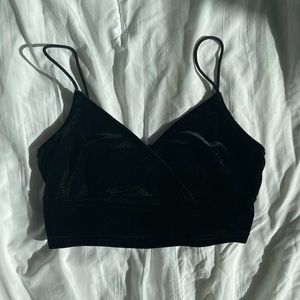 SHEIN Black Velvet Crop Top (M)